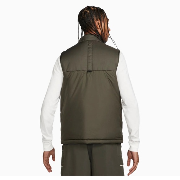 Nike Men's Sportswear Therma-Fit
Legacy Track Vest - Picture 2 of 7